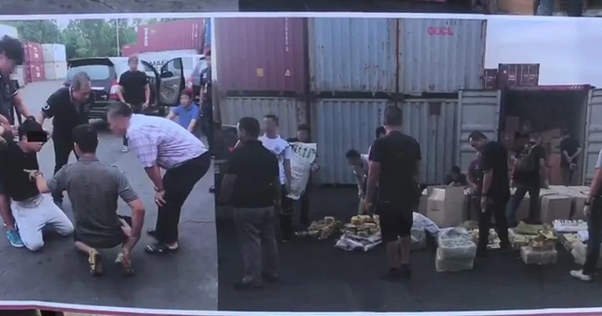 ยึดไอซ์เกือบ 1 ตัน มูลค่ากว่า 2 พันล้าน ซุกตู้คอนเทนเนอร์สำแดงสินค้าเป็นรองเท้า