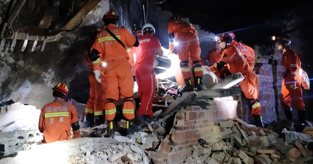 เร่งค้นหาผู้รอดชีวิต! แผ่นดินไหว 5.8 ในมณฑลเสฉวน เสียชีวิตแล้ว 11 คน