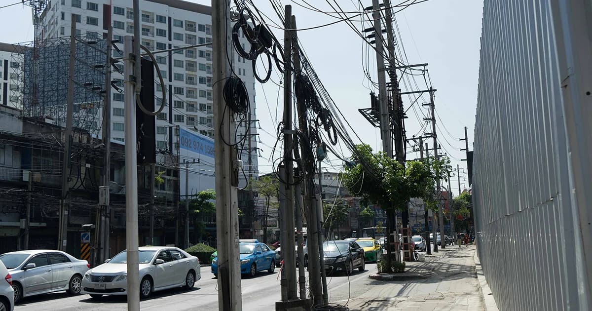 “True” คว้าสัมปทาน 30 ปี บริหารท่อร้อยสายเคเบิ้ลใต้ดินทั่ว กทม. TDRI ชี้ซ้ำเติมปัญหาผูกขาด