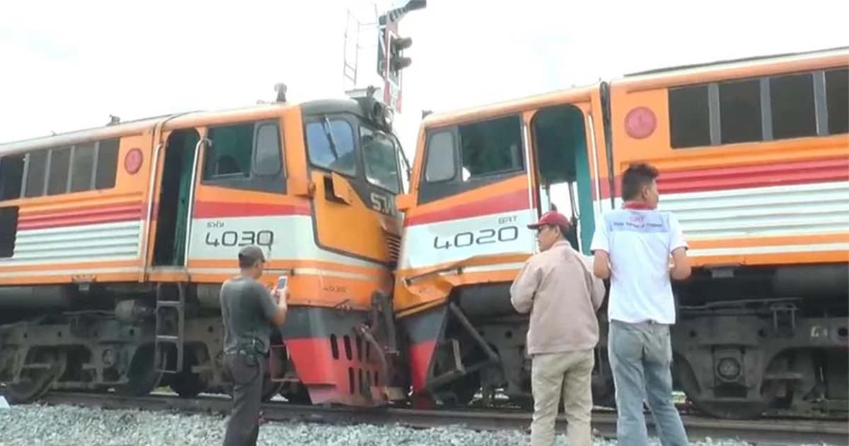 รถไฟชนกัน จนท.บาดเจ็บ 3 ราย คาด เหตุเกิดจากจอดล้ำจุดสับราง