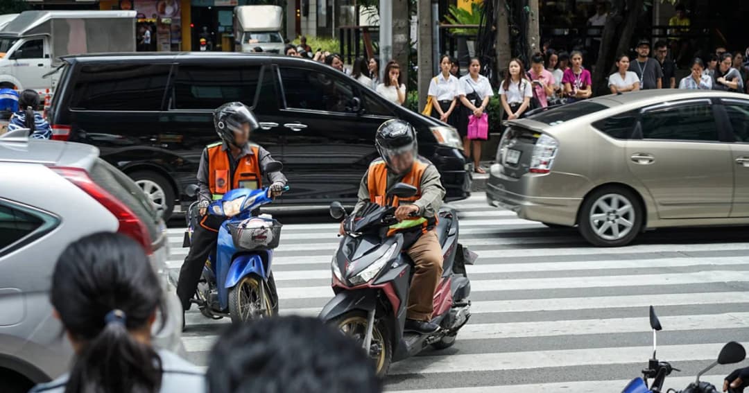 ราคาเสื้อวิน กทม. แพงหลักแสน ต้นเหตุไม่พอใจแกร็บแย่งลูกค้า