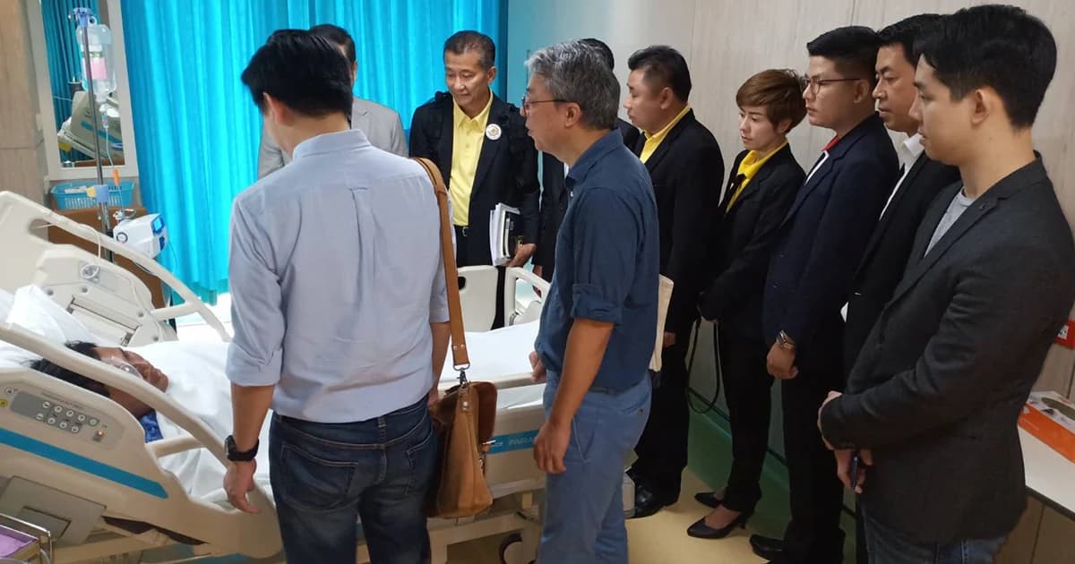 หมอผ่าตัดจมูก “จ่านิว” หลังหายใจลำบาก ยังรอผ่าตาต่อ