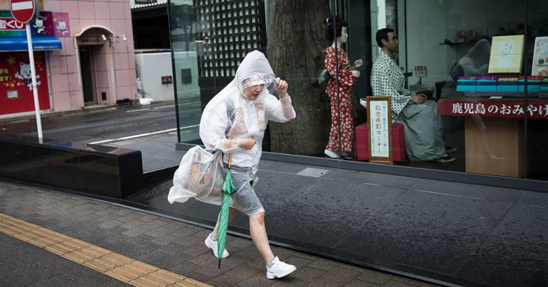 ญี่ปุ่นอพยพ! 1.2 ล้านคน บนเกาะคิวชู ฝนตกหนักหวั่นน้ำท่วม-ดินถล่ม ตายแล้ว 1 คน