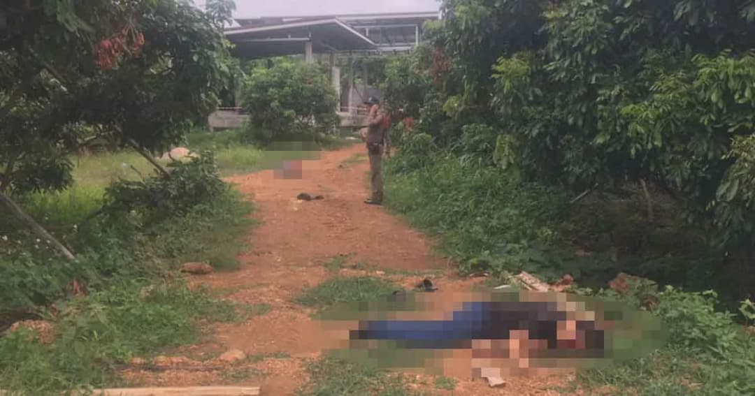 เจ้าของบ้านโวย! บ้านสร้างไม่เสร็จ ชักปืนยิงผู้รับเหมา-เมียดับ ก่อนยิงตัวตายตาม