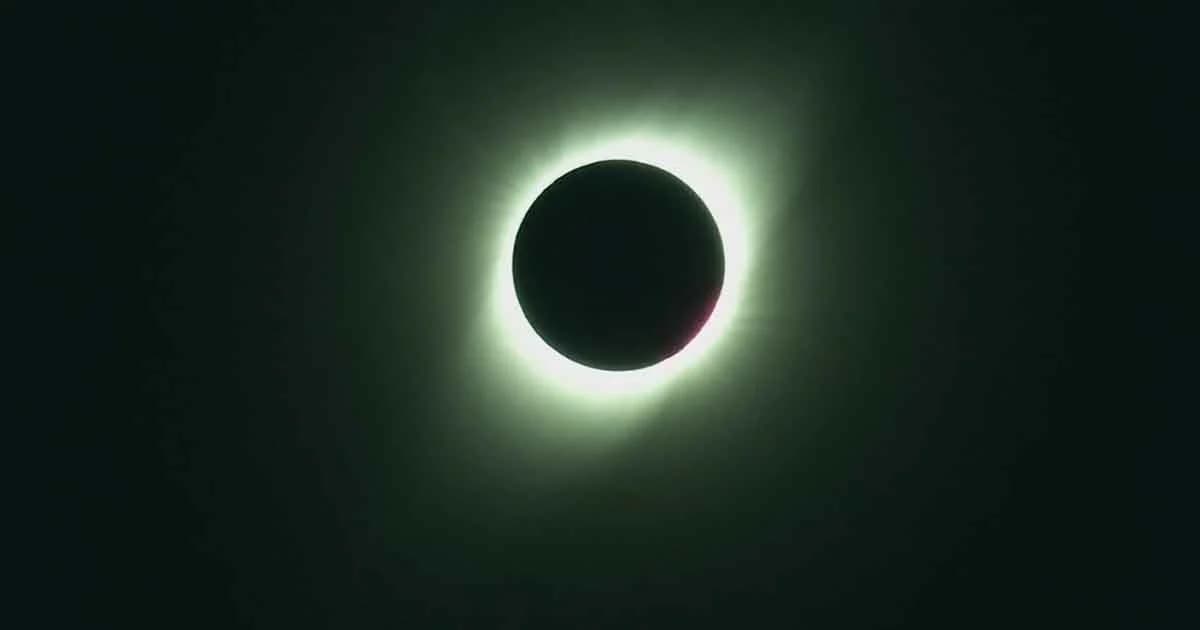 อเมริกาใต้แห่ชมสุริยุปราคาเต็มดวง ครั้งแรกและครั้งเดียวของปีนี้