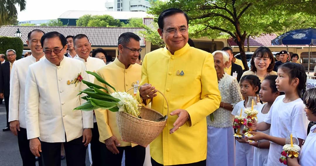 นายกฯ ชวนเข้าวัดแห่เทียนพรรษา บอกทำบุญชาตินี้ไม่ต้องหวังชาติหน้า