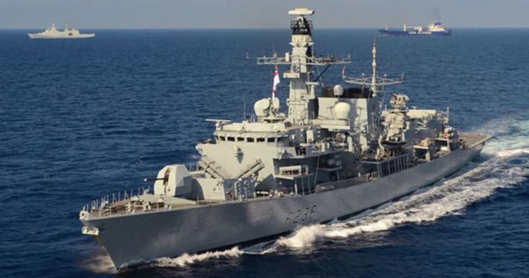 เรือรบอังกฤษคุ้มกันเรือบรรทุกน้ำมัน หลังเรือรบอิหร่านพยายามบุกยึด