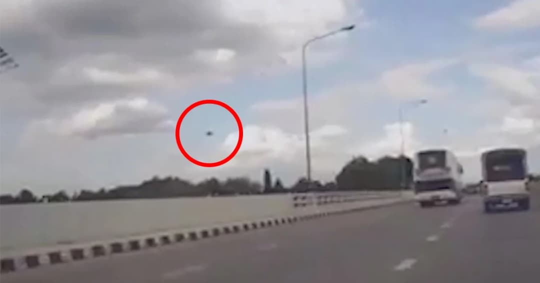 เปิดภาพวินาทีเครื่องบินขับไล่ L39 ตกที่เชียงใหม่