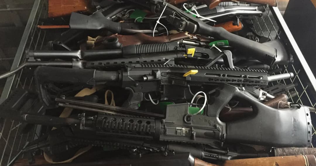 ตำรวจนิวซีแลนด์เปิดรับซื้อปืนเถื่อน ประชาชนแห่ขายนับร้อยกระบอก