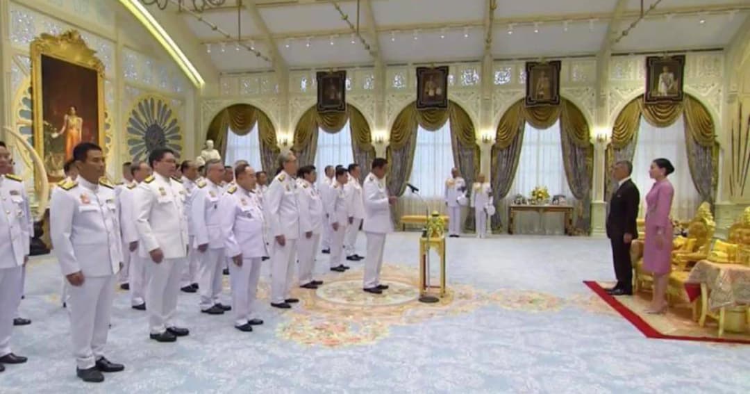 ในหลวง พระราชทานพร ครม. แก้ไขปัญหาให้ตรงจุด เข้มแข็งอดทน