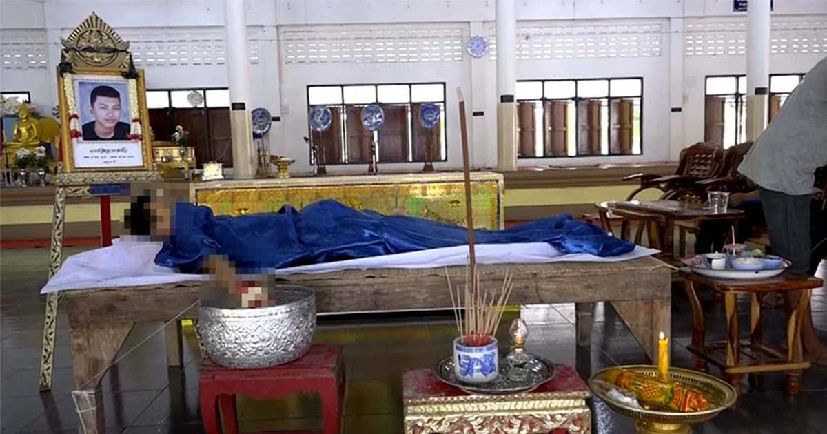 นักเรียน ม.3 เหยื่อรับน้องโหด ถูกรุ่นพี่ ม.6 เตะหน้าอก เสียชีวิตแล้ว