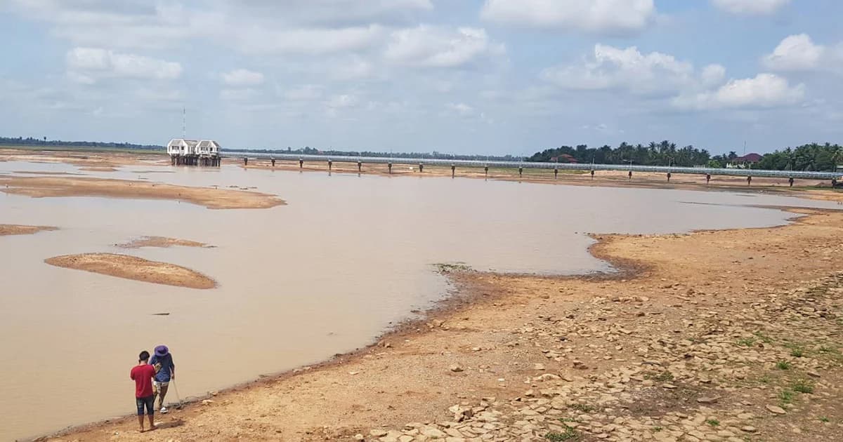 จ.สุรินทร์แล้งหนัก มีน้ำดิบผลิตน้ำประปาได้เพียง 45 วัน