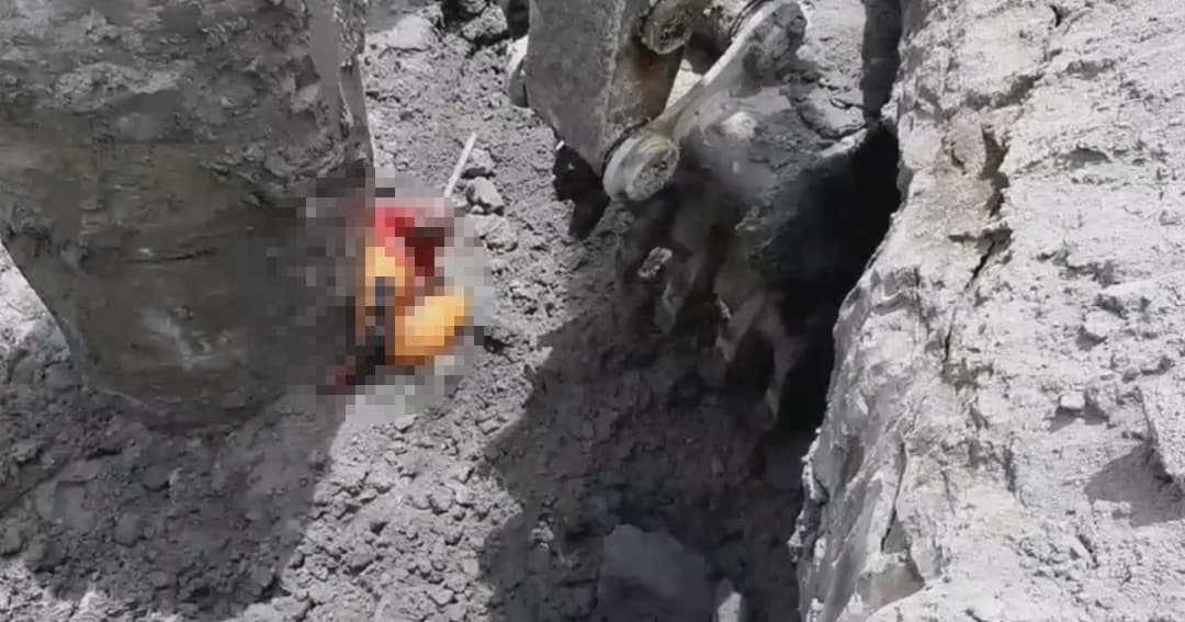 สลด! ดินถล่มทับหลุมตอม่อ คนงานต่างด้าวดับ 1 จ.ชลบุรี