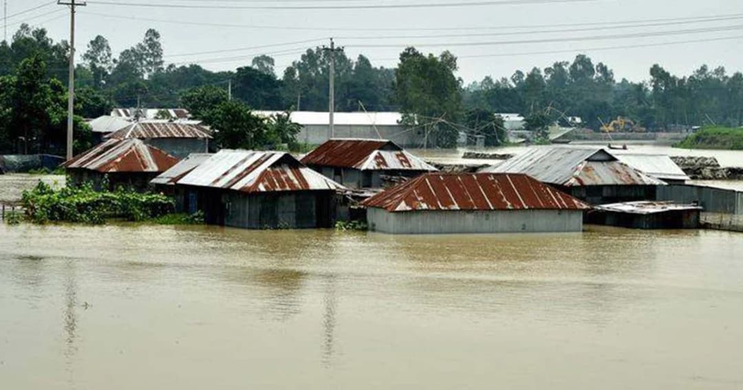 บังกลาเทศน้ำท่วมหนัก ‘กระทบ 4 ล้านชีวิต’ เสี่ยงขาดอาหาร-ป่วยไข้
