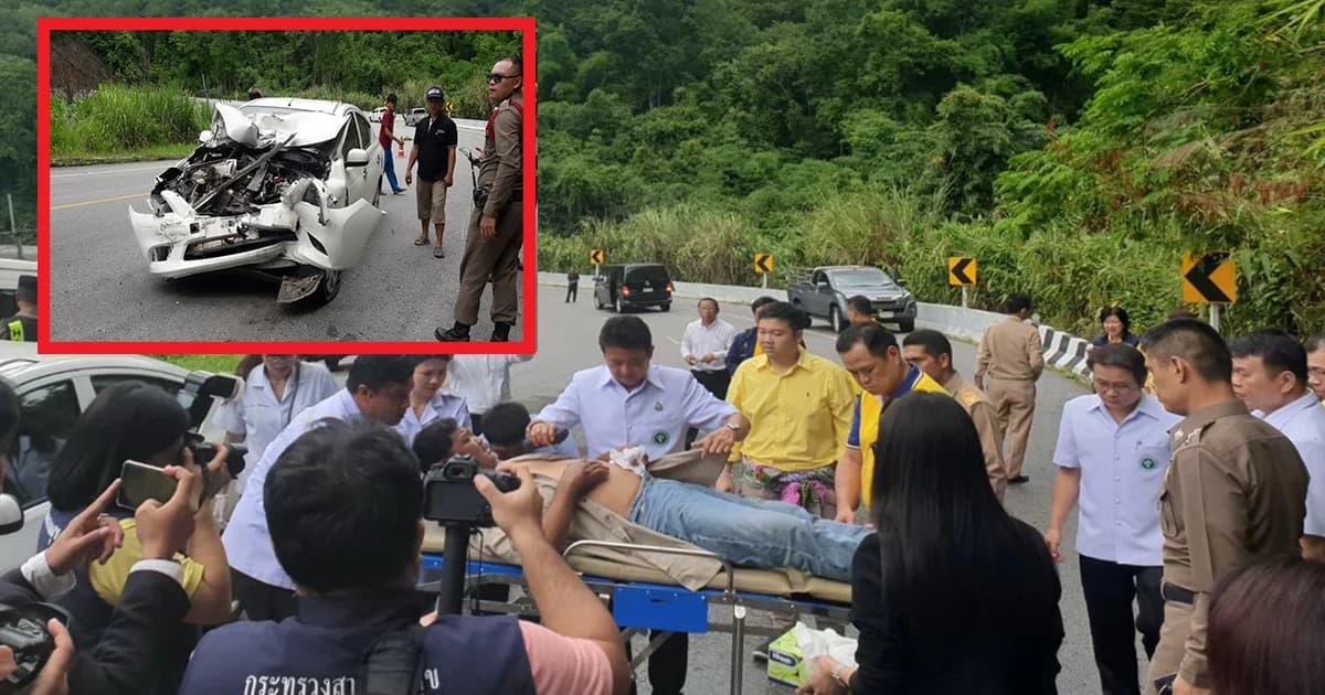 “อนุทิน” ตรวจไข้เลือดออกที่ จ.เลย รถนำขบวนชนยับเจ็บ 4