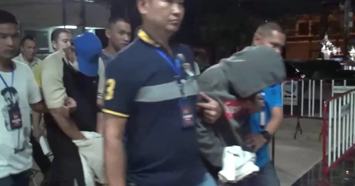 จับแล้วแก๊ง 4 ทรชน “ใส่กุญแจมือรุมโทรม” ด.ญ.13 ปี ถ่ายคลิปไถเงิน 3 พัน