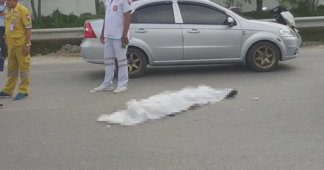 จ่อขอหมายจับ! มือยิงเด็กช่างดับ 1 หลังก่อเหตุยกพวกตีกันย่านบางนา