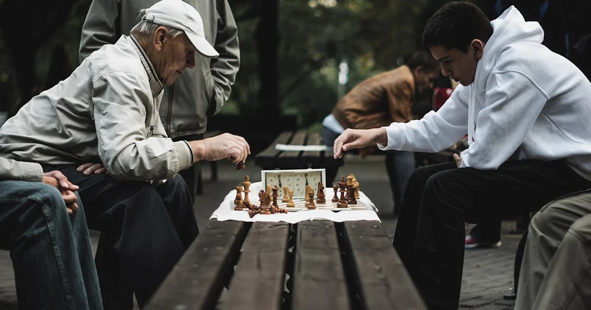 สถาบันเวชศาสตร์ฯ แนะผู้สูงอายุออกกำลังกายสมองป้องกันสมองเสื่อม