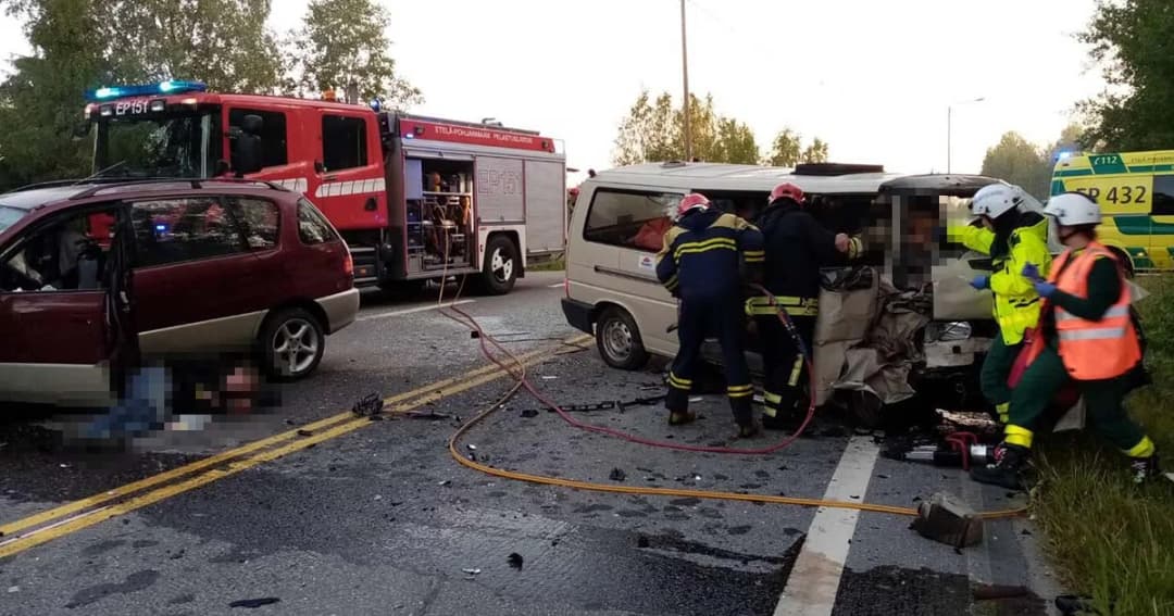 คนไทยในฟินแลนด์ประสบอุบัติเหตุรถชนประสานงา เจ็บ 10 ราย สาหัส 2 ราย