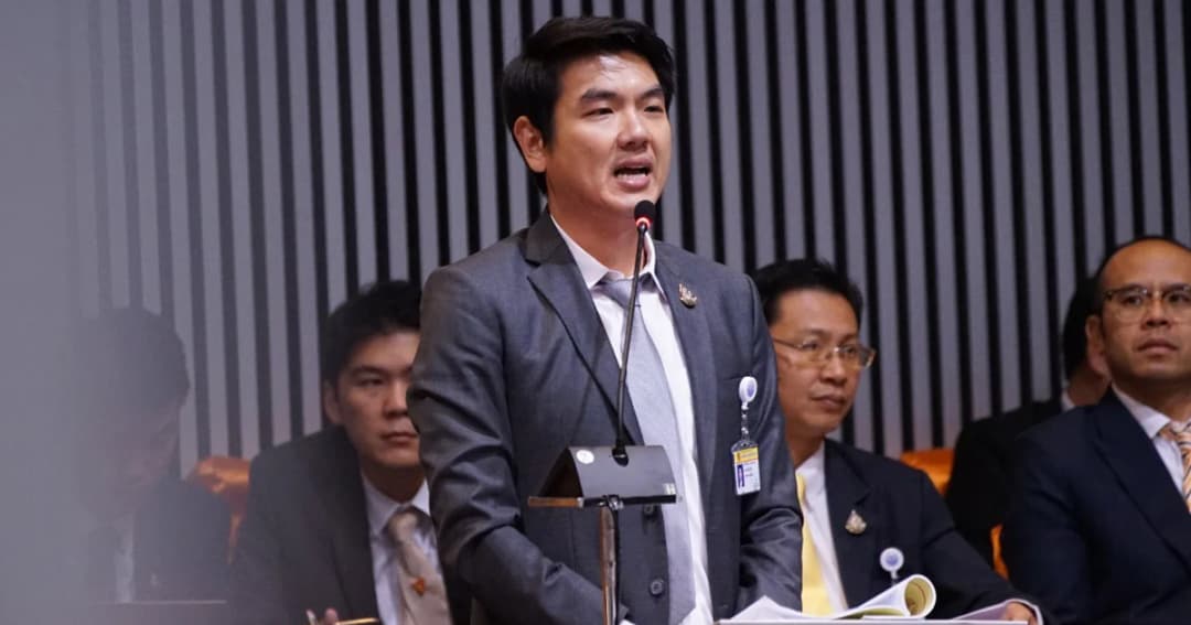 ปิยบุตร ชี้แจงกรณีคำปฏิญาณตนของนายกฯ ไม่สมบูรณ์