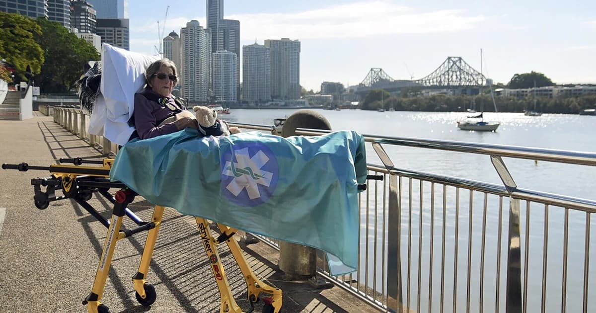 ออสเตรเลียบริจาครถพยาบาล ให้ผู้ป่วยระยะสุดท้าย