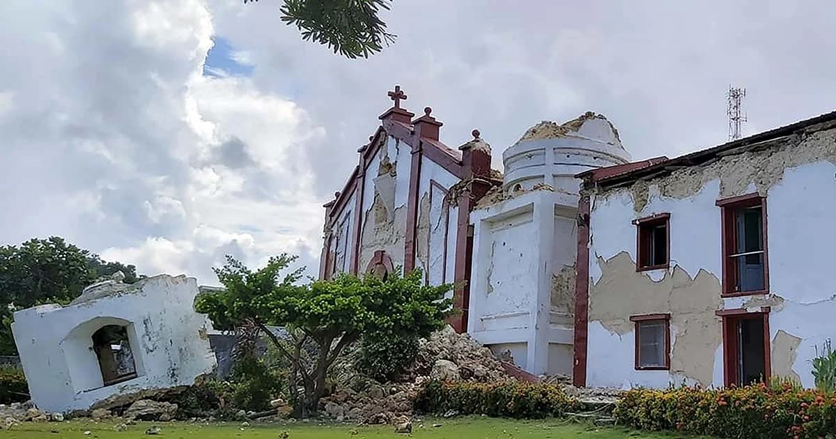 แผ่นดินไหวฟิลิปปินส์ เสียชีวิตอย่างน้อย 8 ราย