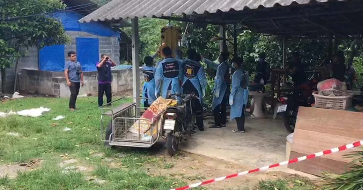 ง้อคืนดีไม่สำเร็จ คว้ามีดขอฟันภรรยาดับ ก่อนผูกคอตายตาม