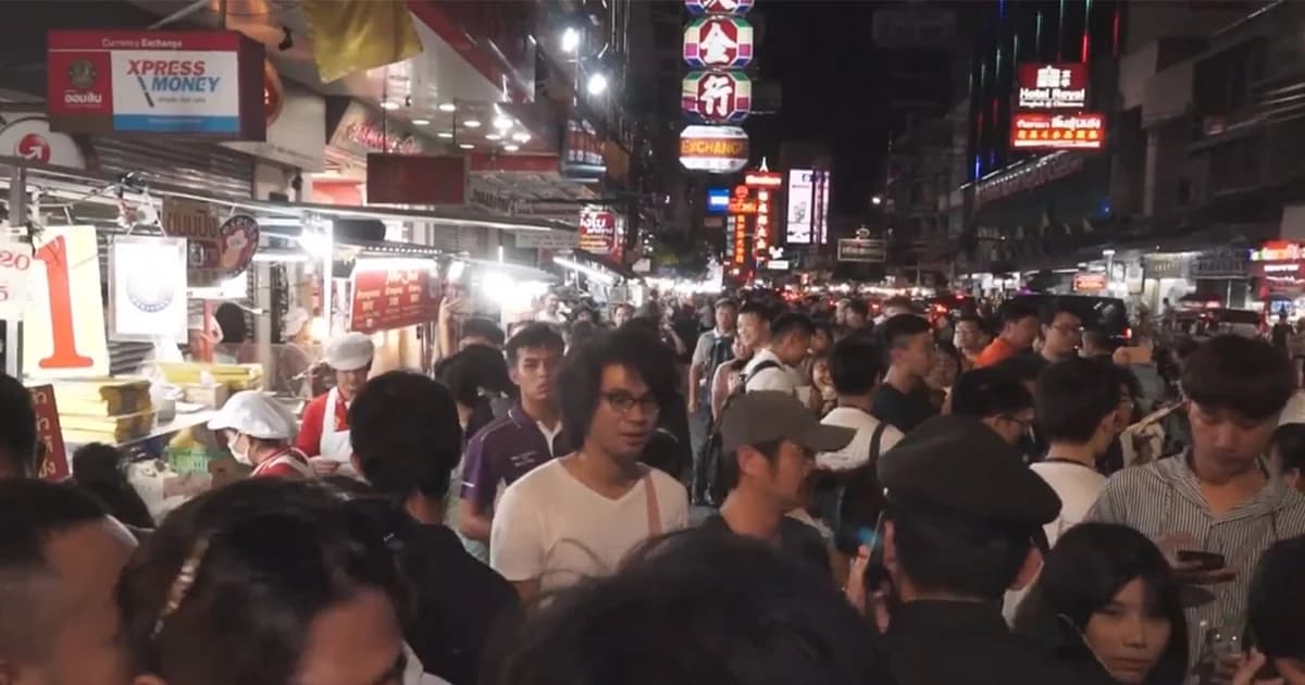 รมว.ท่องเที่ยวฯ ลงพื้นที่เยาวราช เชื่อเหตุระเบิดไม่กระทบการท่องเที่ยวในภาพรวม