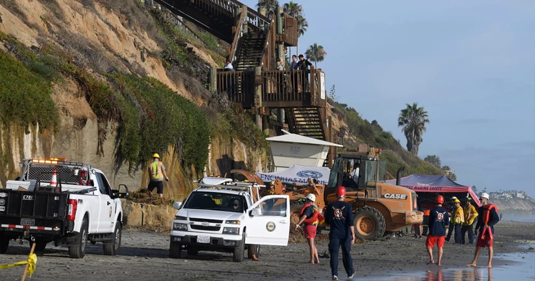 หน้าผาริมหาดในแคลิฟอร์เนียถล่ม ทับนักท่องเที่ยวดับ 1 ราย