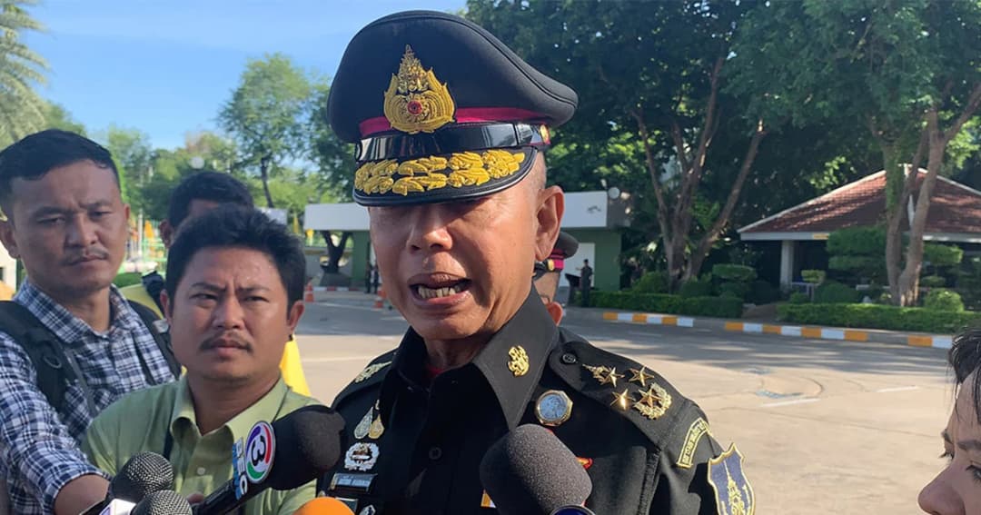 ผบ.ทบ.ลั่นอย่ามโนข่าวระเบิด เชื่อมีคนวางแผนต่อความคิด ขอเวลา ตร.หาหลักฐาน