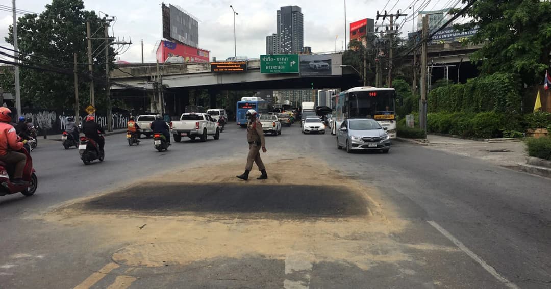 กทม.ยันซ่อมถนนเพชรบุรีขาเข้าตามหลักวิศวกรรม