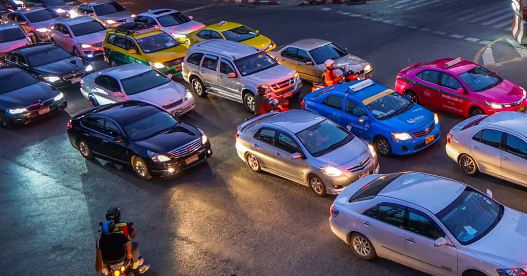 รมว.คมนาคม ยืนยันยังไม่อนุมัติขึ้นค่าโดยสารรถแท็กซี่ เป็นเพียงรับข้อเสนอไว้พิจารณา