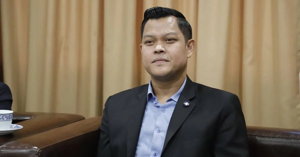 “ธนกร” แจง “อุตตม-สนธิรัตน์” ให้เกียรติทุกพรรค เชื่อธรรมนัสคุยพรรคเล็กได้