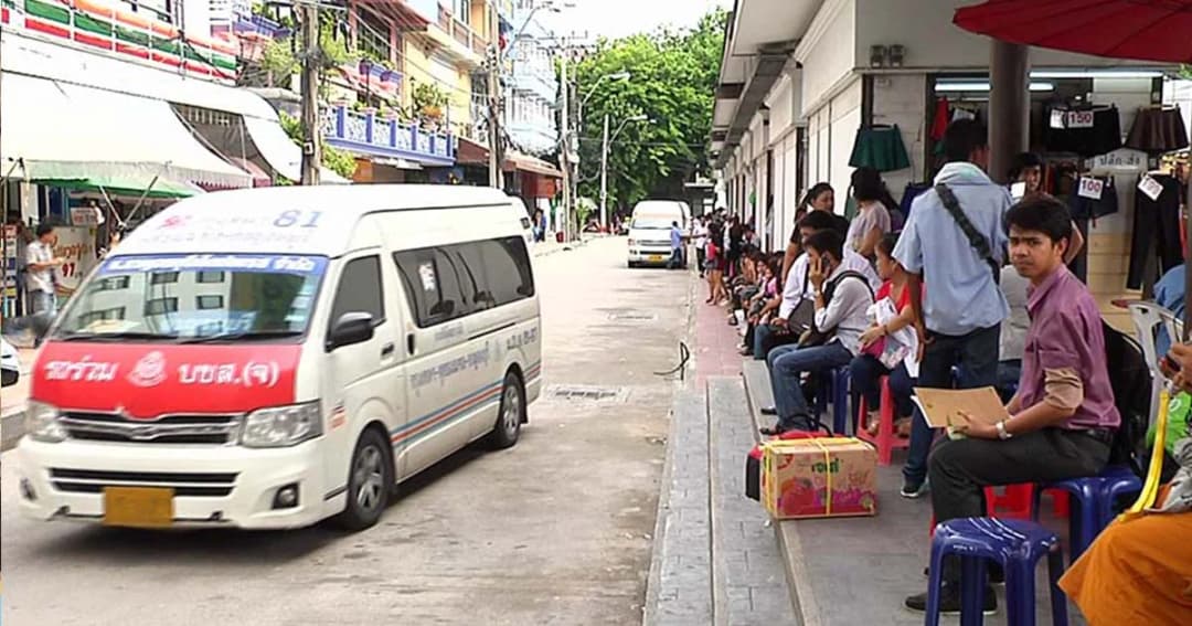 รถตู้สุดปลื้ม รมว.คมนาคม ให้วิ่งได้ 12 ปี ไม่ต้องเปลี่ยนมินิบัส