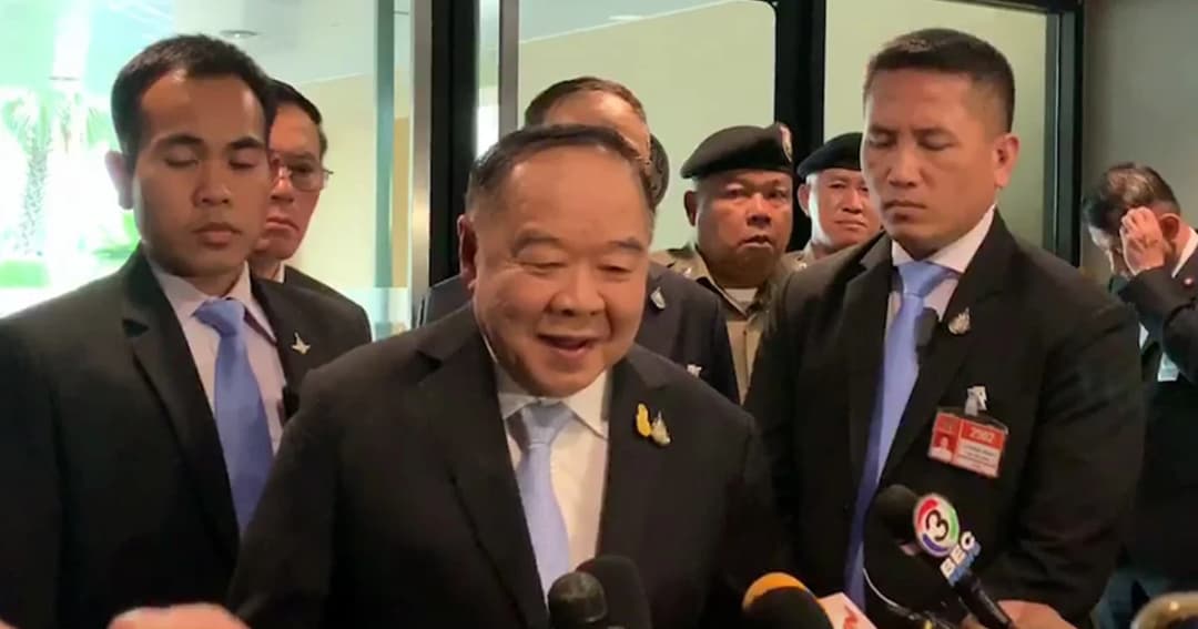 พล.อ.ประวิตร เตรียมเข้า พปชร. นั่งปธ.ยุทธศาสตร์พรรค อุดช่องว่าง ประสาน ส.ส.สอบตก