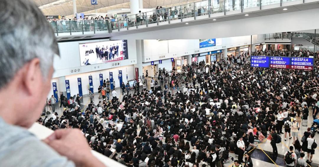 พิษม็อบฮ่องกง! ชุมนุมปิดสนามบิน กระทบเที่ยวไทยไม่ต่ำกว่า 1,400 ล้านบาท
