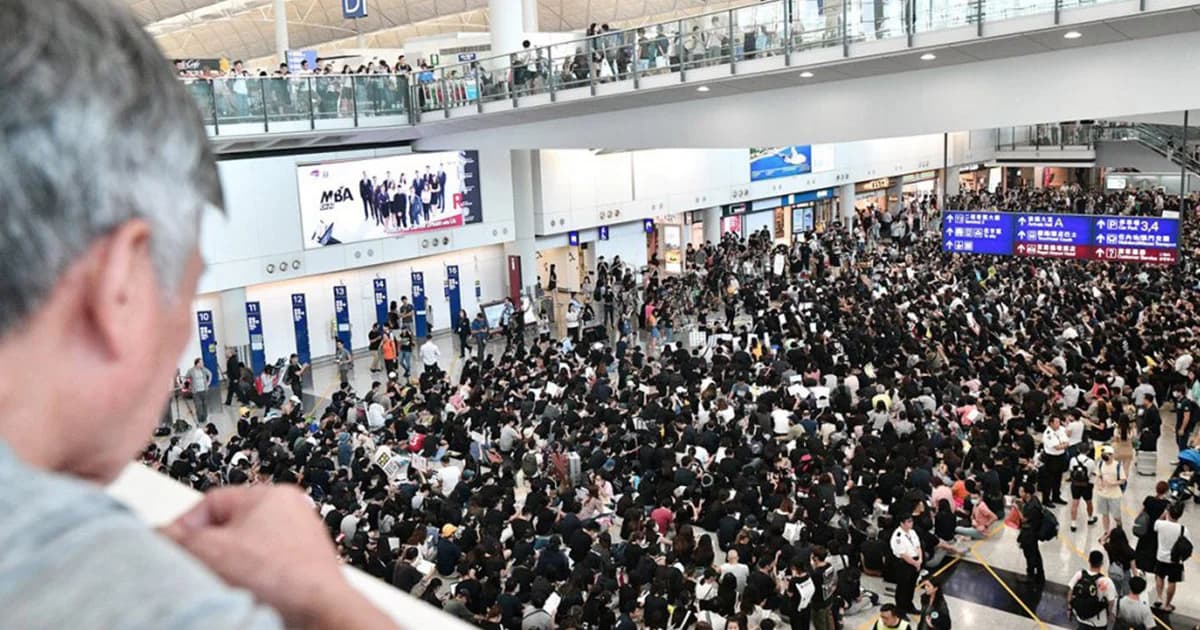 พิษม็อบฮ่องกง! ชุมนุมปิดสนามบิน กระทบเที่ยวไทยไม่ต่ำกว่า 1,400 ล้านบาท