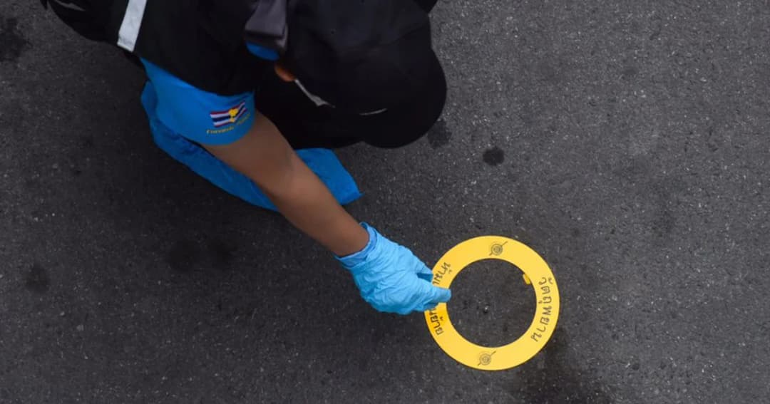 ฝากขัง 2 ผู้ต้องหาวางบึ้มป่วนกรุงวันนี้ พร้อมออกหมายจับอีก 4 ราย