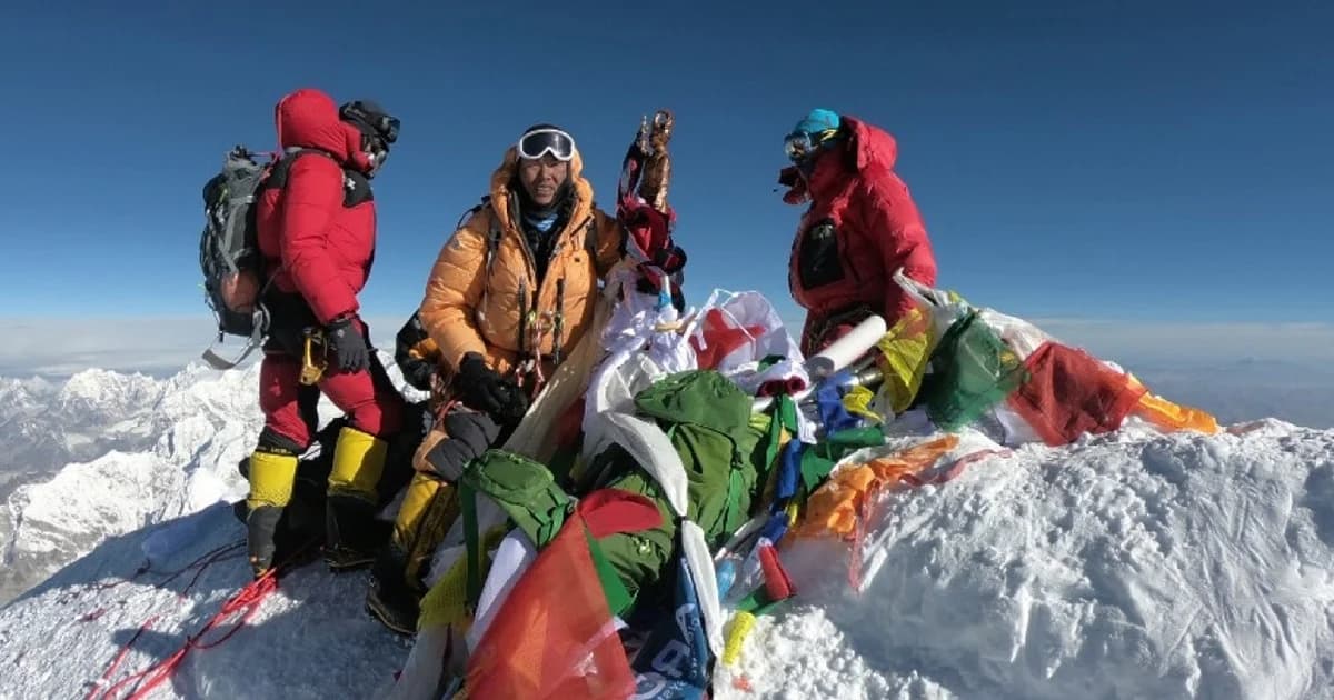 เนปาลออกกฎให้นักปีนเขาต้องแสดงให้เห็นถึงความพร้อมและประสบการณ์ ก่อนปีนเขาเอเวอเรสต์