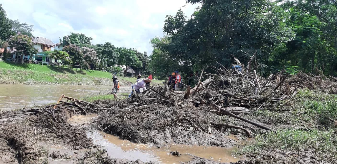 แม่ฮ่องสอนน่าห่วง น้ำป่าหลากโคลนถล่มหลายจุด