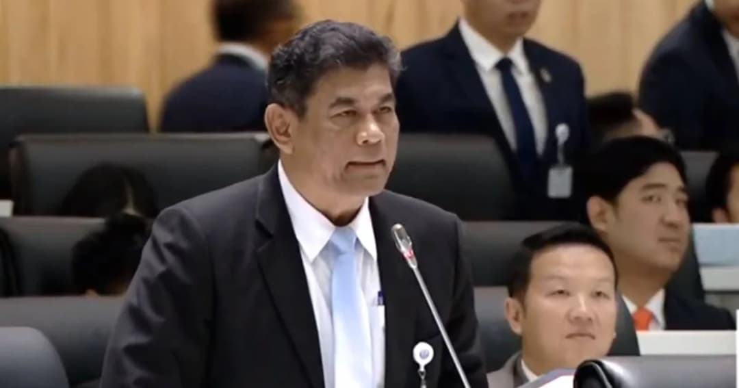 สิระ-พลังประชารัฐ ไม่ตอบ หลังถูกถามในสภากรณีกร่างใส่ตำรวจภูเก็ต