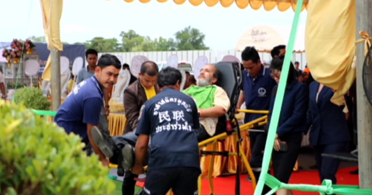 ปลอดภัยแล้ว! “จิมมี่” เศรษฐีใจบุญเมืองคอน สำลักอาหารในงานเลี้ยง ต้องหามส่ง รพ.