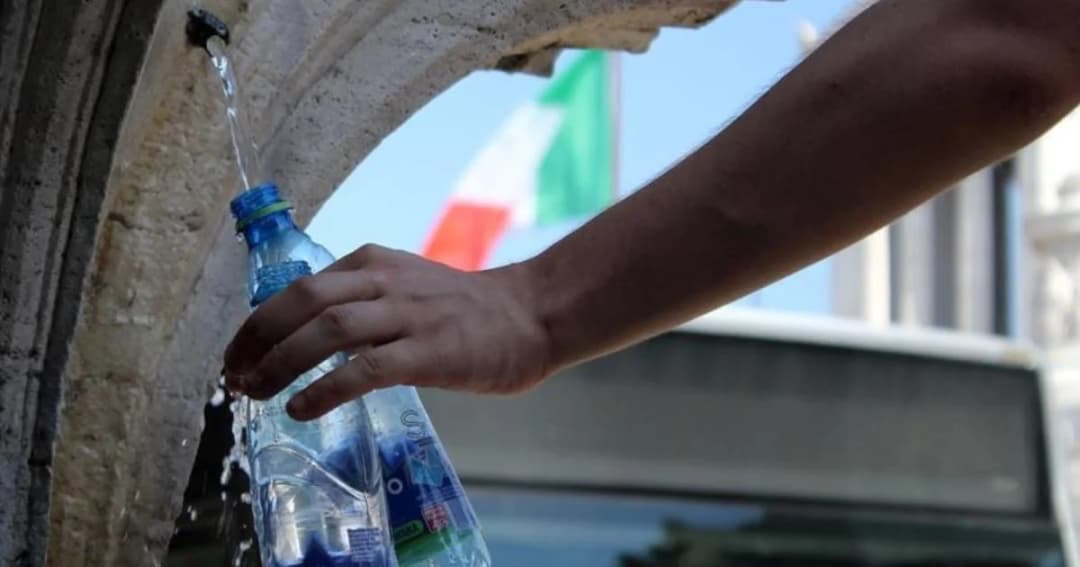 อนามัยโลกชี้ “พลาสติกจิ๋ว” ในน้ำดื่ม ยังไม่เป็นอันตรายต่อร่างกาย