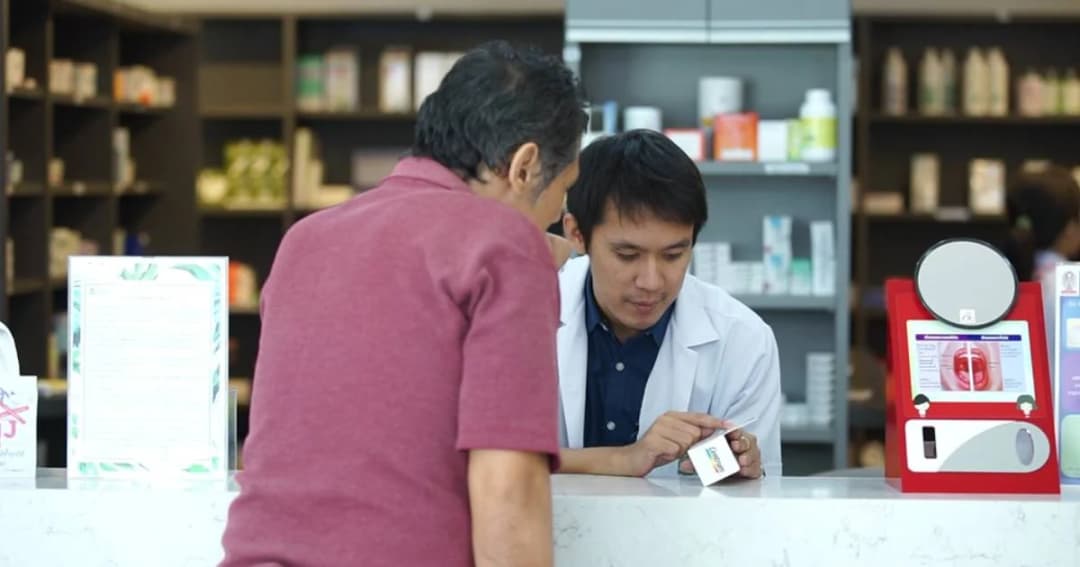 เตรียมให้ผู้ป่วยรับยาจากร้านขายยาใกล้บ้าน ลด รพ.แออัด-รอนาน