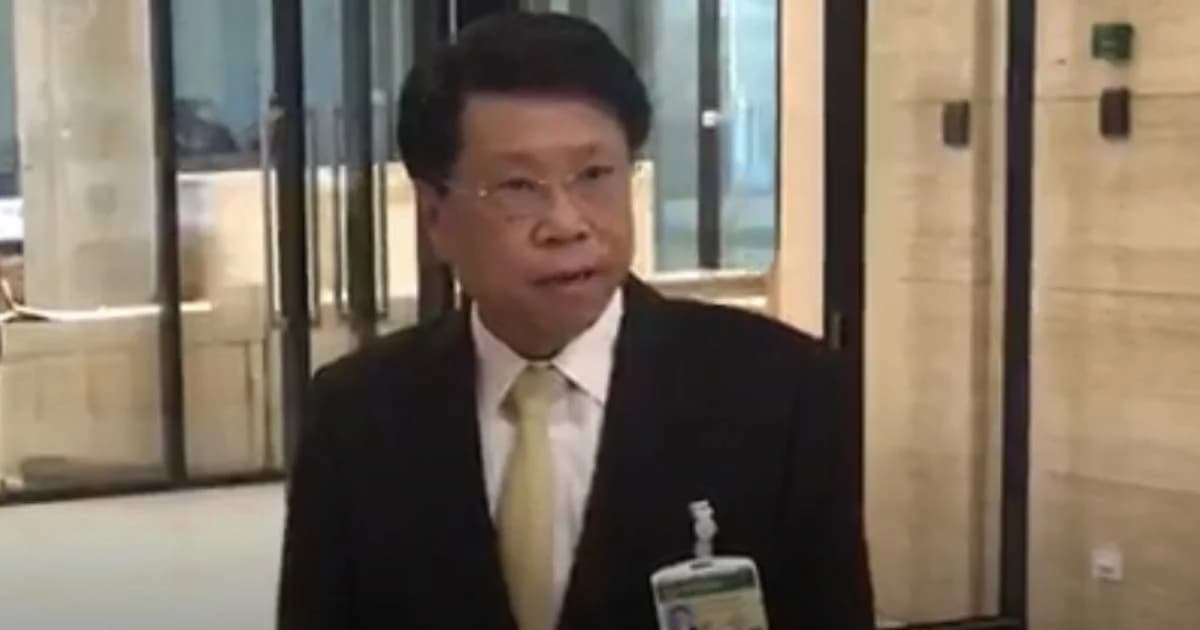 “หมอธี” ยื่นหนังสือลาออกจาก ส.ว.แล้ว แม้คำสั่งศาลรธน.ไม่ขัดคุณสมบัติ ส.ว.