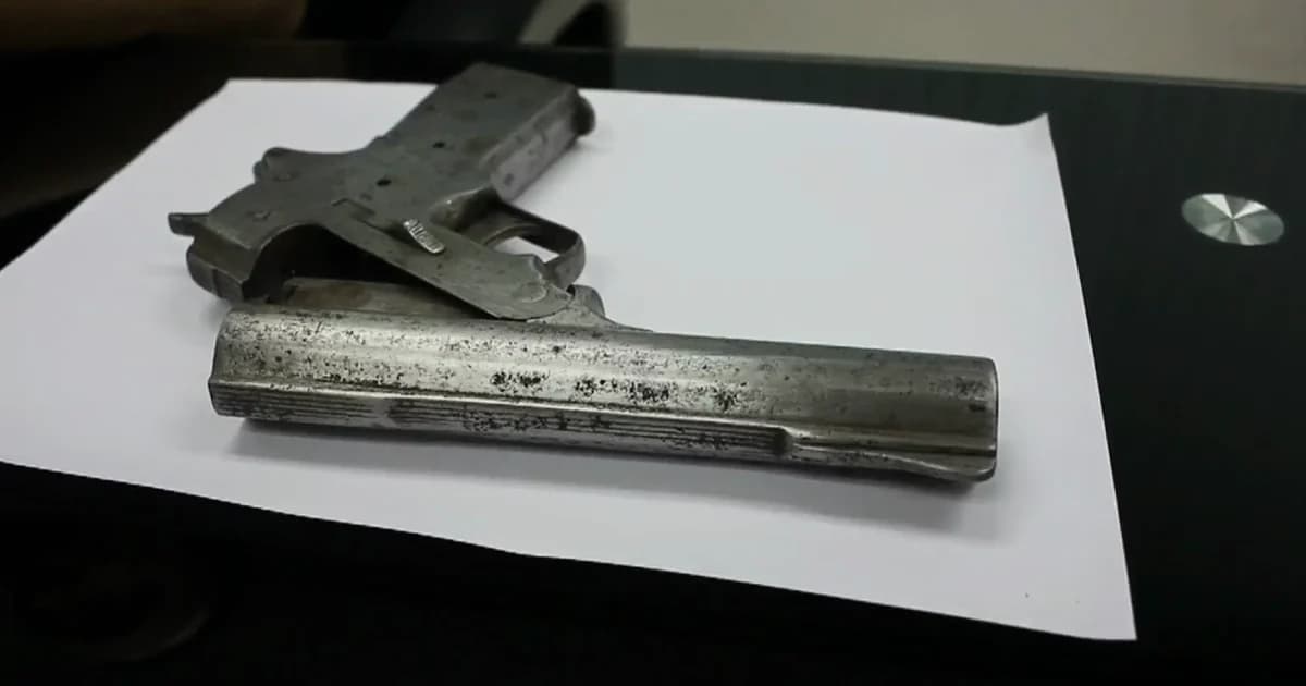 มอบตัวแล้ววัยรุ่นมือยิง นศ. บาดเจ็บ