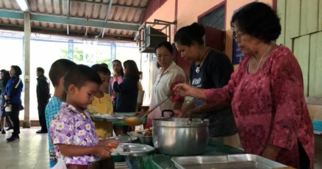ป.ป.ท. ลงพื้นที่ตรวจสอบ อาหารกลางวันโรงเรียนวัดวงเดือน