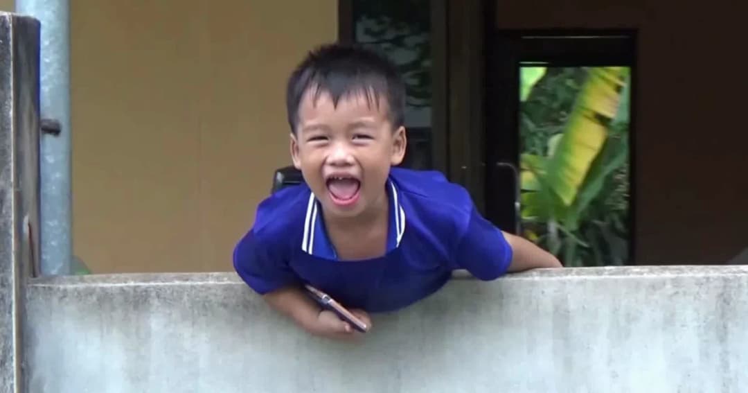 จ.อุบล ยังหนัก 9 อำเภอ ล่าสุดประกาศหยุดเรียน 1 สัปดาห์เพื่อความปลอดภัย