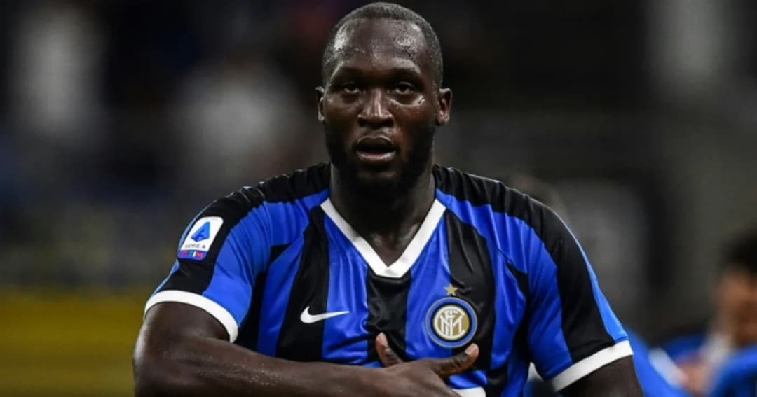 ลูกากูโดนแฟนบอลกายารี่เหยียดสีผิว