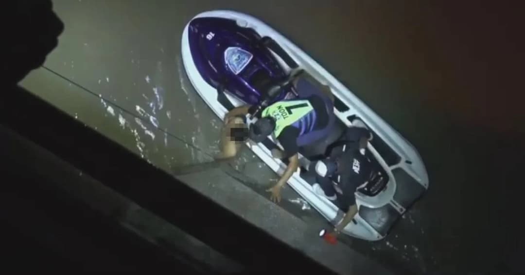 ระทึก! ช่วยหนุ่มพิการโดดสะพานบางปะกง เครียดตกงานไร้เงิน